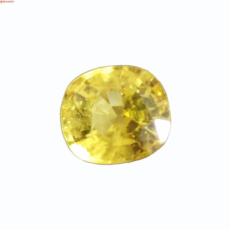 yellow sapphire – pukhraj (bangkok) medium size super premium